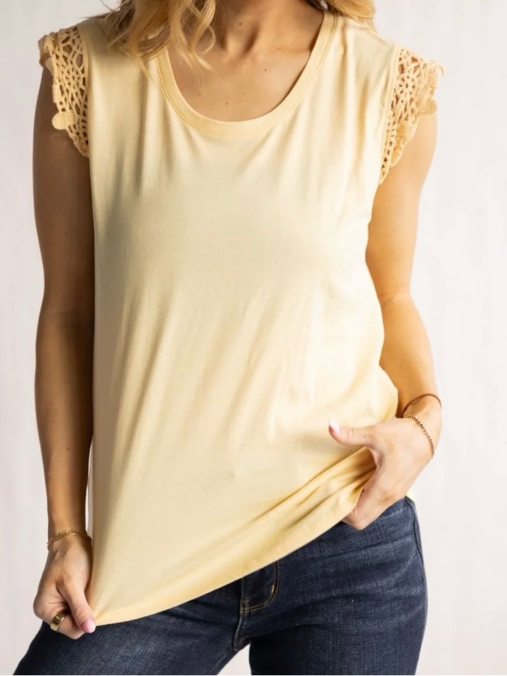 C&C CALIFORNIA Coco Cotton Blend Crochet Capped Sleeved Golden Tee